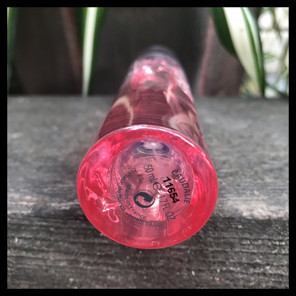❌SOLD❌Caudalie Rose de Vigne fragrance 1.7 fl oz - Picture 4 of 5